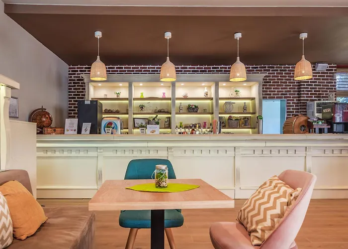 сол марина палас Хотел Несебър