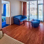 Ξενοδοχείο Marina Palace, Affiliated By Melia (adults Only) 4*