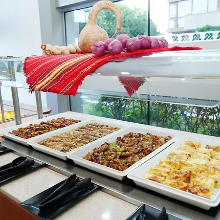 Sol Marina Palace (adults Only) 4* ネセバル