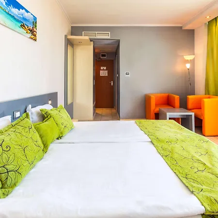 ホテル Sol Marina Palace (adults Only) 4*