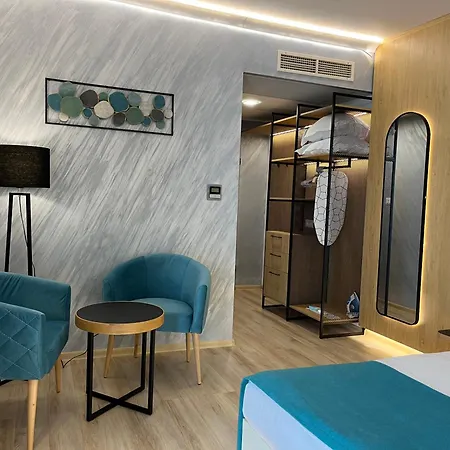 Sol Marina Palace (adults Only) ホテル