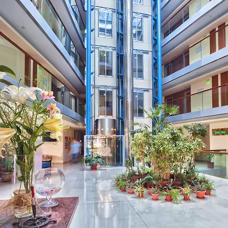 Marina Palace, Affiliated By Meliá