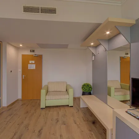 Marina Palace, Affiliated By Meliá Hotel 4*