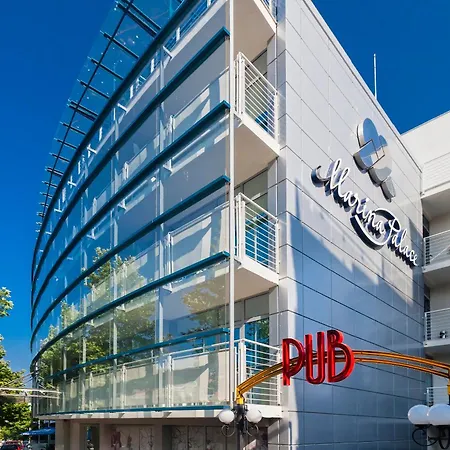 Marina Palace, Affiliated By Meliá Hotel 4*