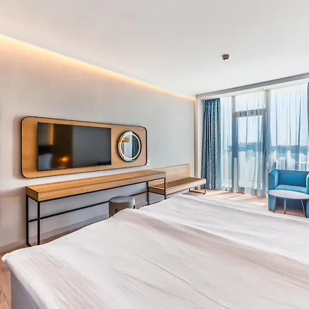 Marina Palace, Affiliated By Melia, Adults Only & Inclusive, Renovated 4* נסבר