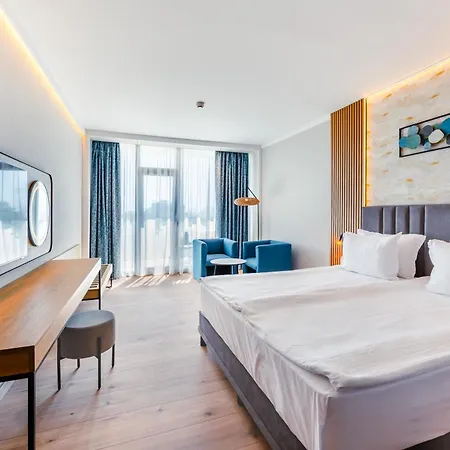 Marina Palace, Affiliated By Melia, Adults Only & Inclusive, Renovated מלון נסבר