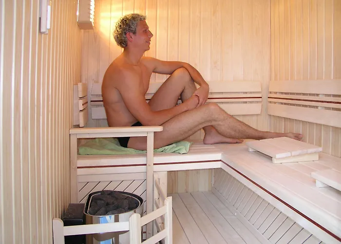 Marina Palace, Affiliated By Melia, Adults Only 酒店 内塞伯尔